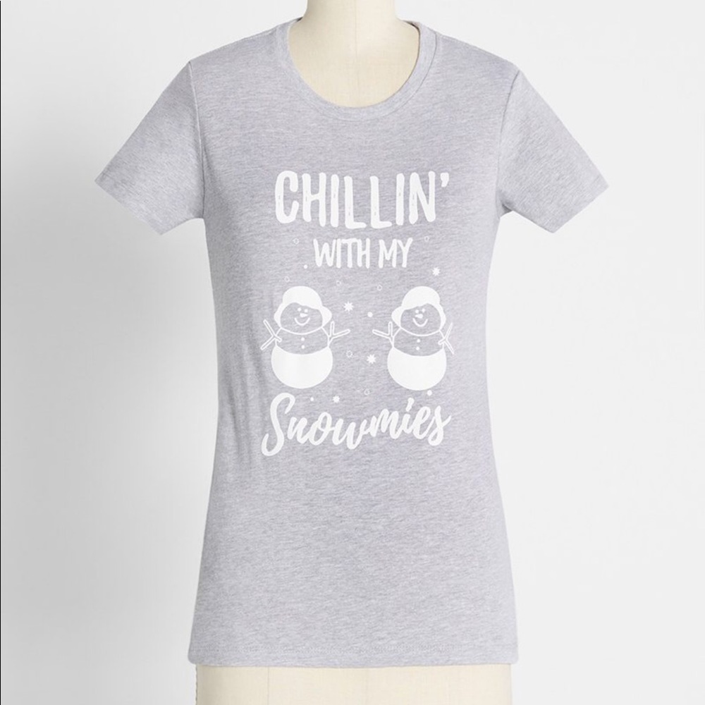 Modcloth NWT Chillin' With My Snowmies Graphic Tee